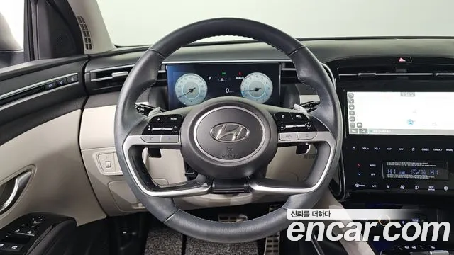 Hyundai Tucson Tucson (NX4) Бензин 1.6 турбо 2WD — Фото автомобиля 15