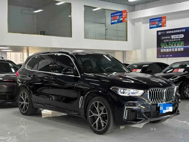 BMW X5 — Фото автомобиля 3