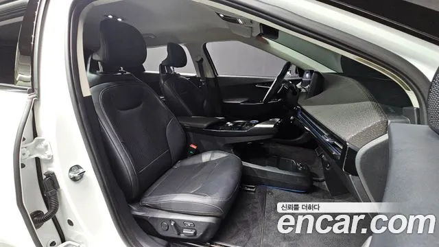 Kia EV6 Long Range — Фото автомобиля 19