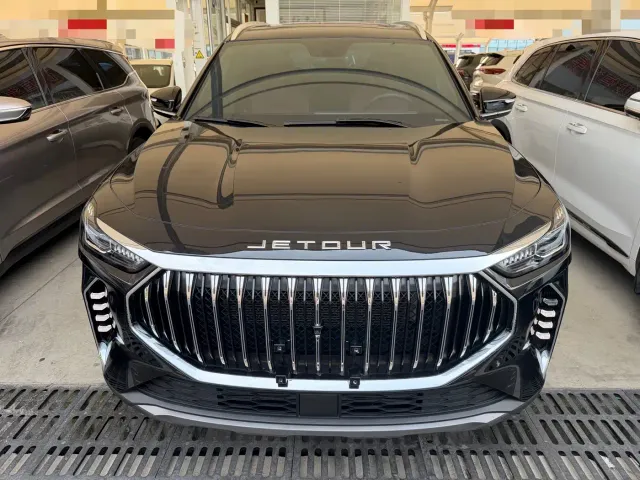 Jetour X70 Plus — Фото автомобиля 10