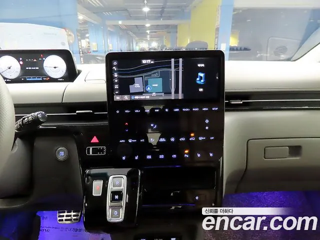 Hyundai Staria Staria 4WD Lounge 9 мест — Фото автомобиля 11