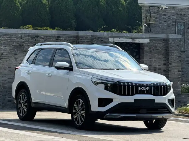Kia Sportage — Фото автомобиля 2