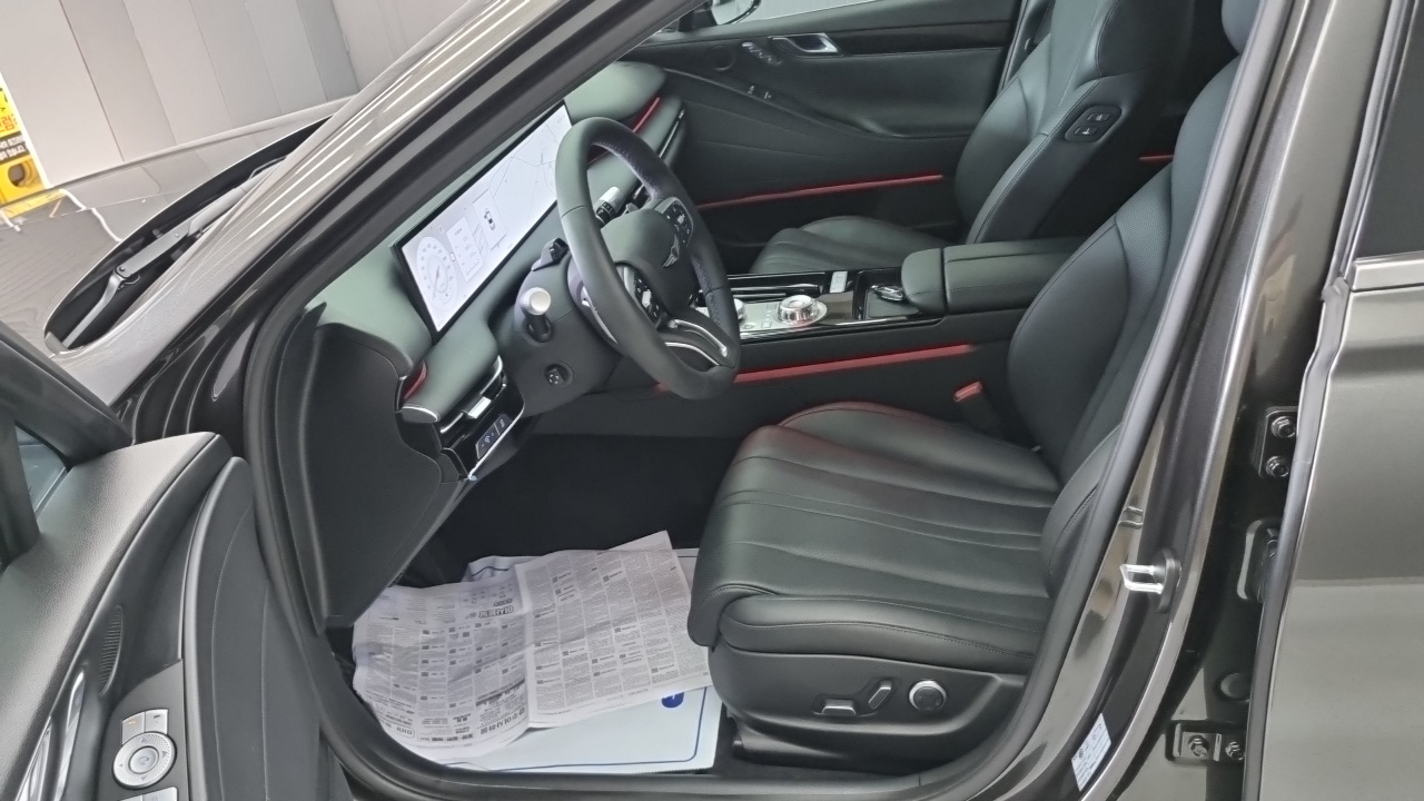 Genesis G80 Бензин 2.5 турбо AWD — Фото автомобиля 10