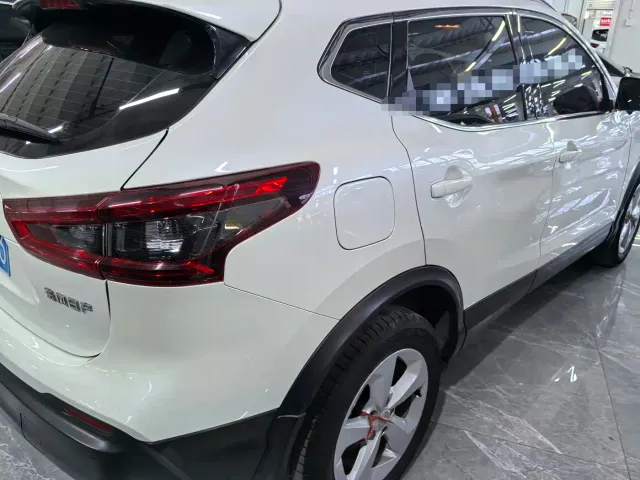 Nissan Qashqai — Фото автомобиля 6