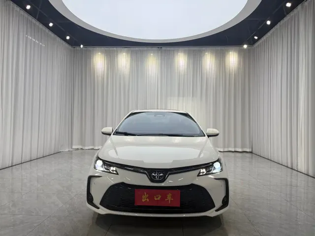 Toyota Corolla — Фото автомобиля 2