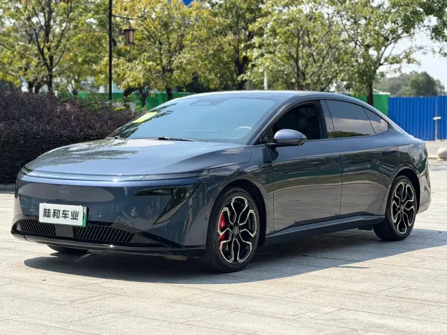 Фотография автомобиля — Nissan N7