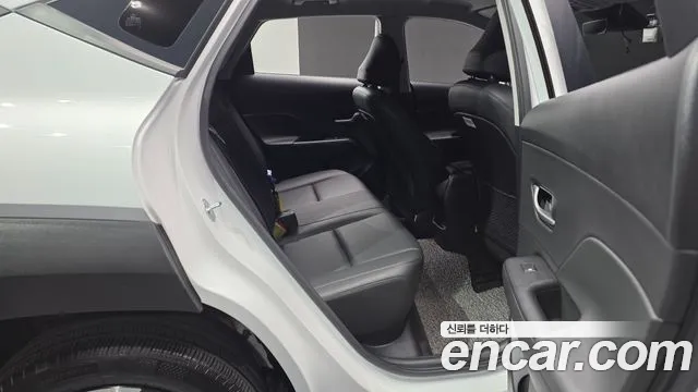 Hyundai Kona SX2 — Фото автомобиля 12
