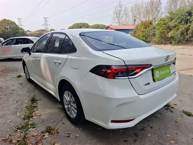 Toyota Corolla — Фото автомобиля 22