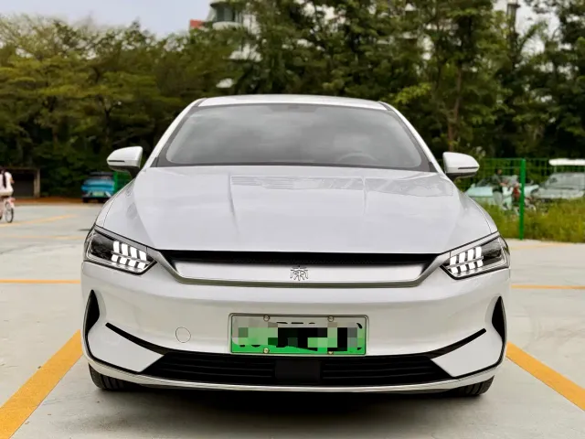 BYD Qin PLUS — Фото автомобиля 2