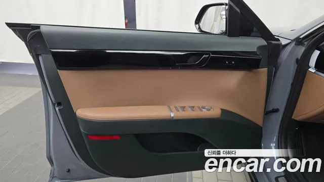Hyundai Grandeur GN7 — Фото автомобиля 13