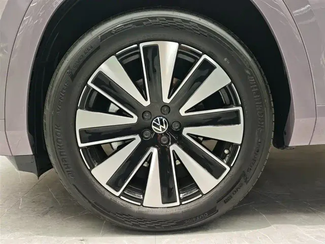 Volkswagen Teramont — Фото автомобиля 4