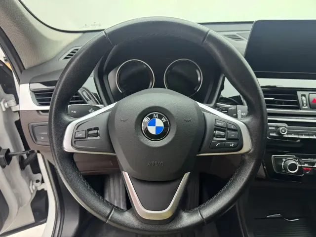BMW X1 — Фото автомобиля 12