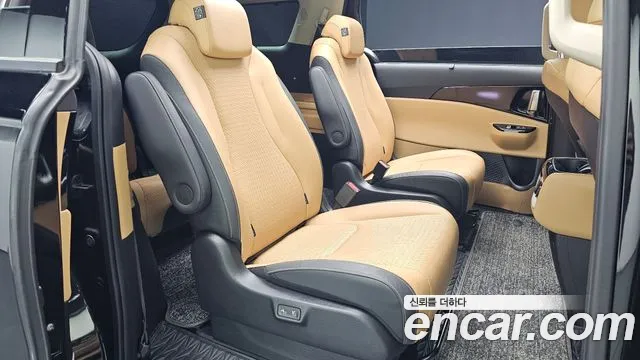 Kia Carnival 4th Gen — Фото автомобиля 17
