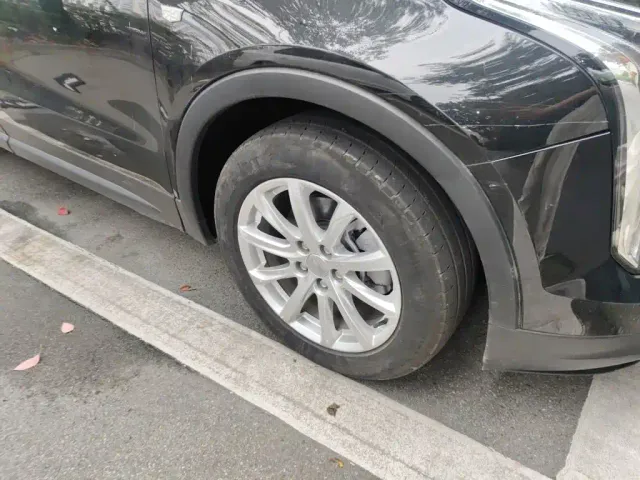 Cadillac XT4 — Фото автомобиля 24