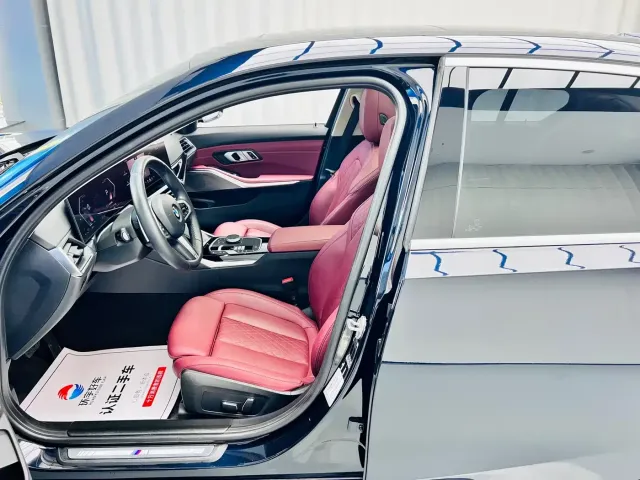 BMW BMW 3 Series 2023 320Li M Sport Package — Фото автомобиля 21