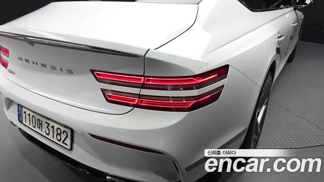 Genesis G80 Бензин 2.5 турбо 2WD — Фото автомобиля 19
