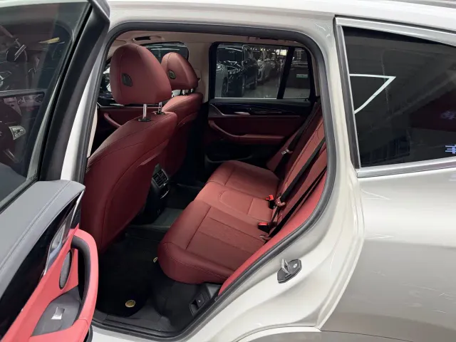 BMW X3 — Фото автомобиля 9