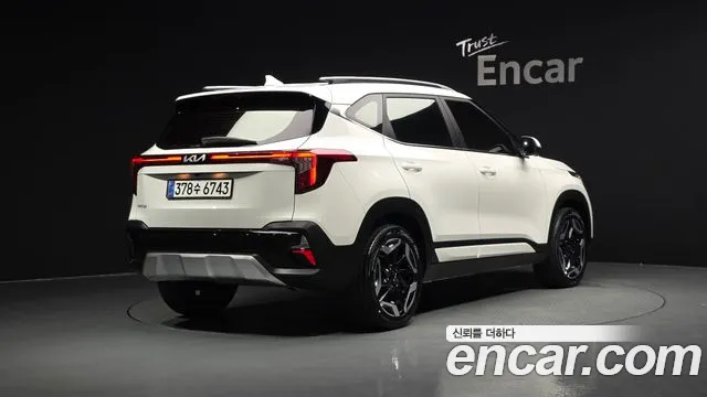 Kia Seltos Бензин 1.6 турбо 2WD — Фото автомобиля 2