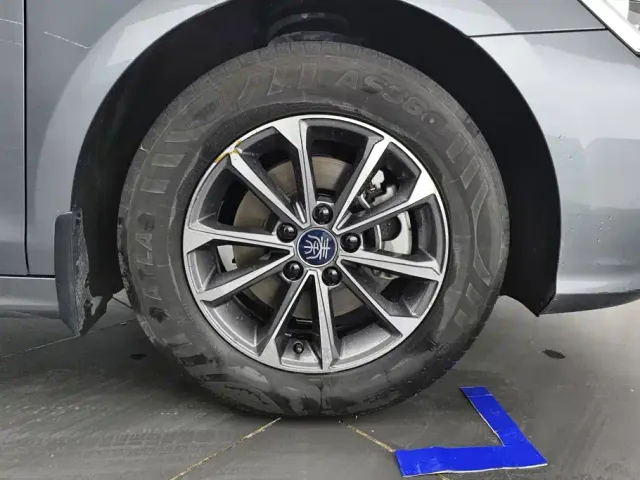 BYD Qin PLUS — Фото автомобиля 6