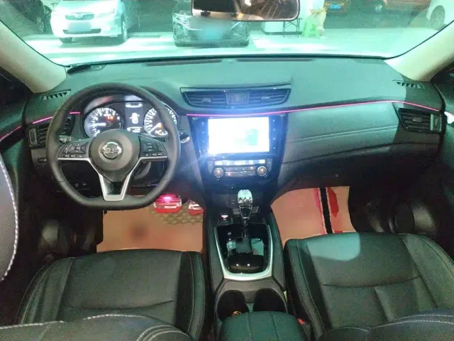 Nissan X-Trail — Фото автомобиля 9