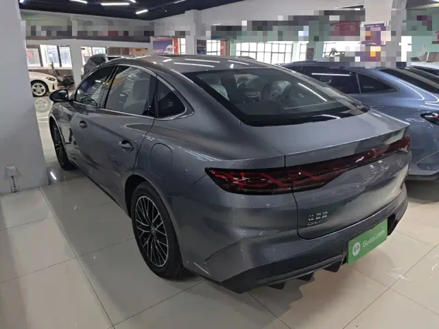 BYD Qin L — Фото автомобиля 4