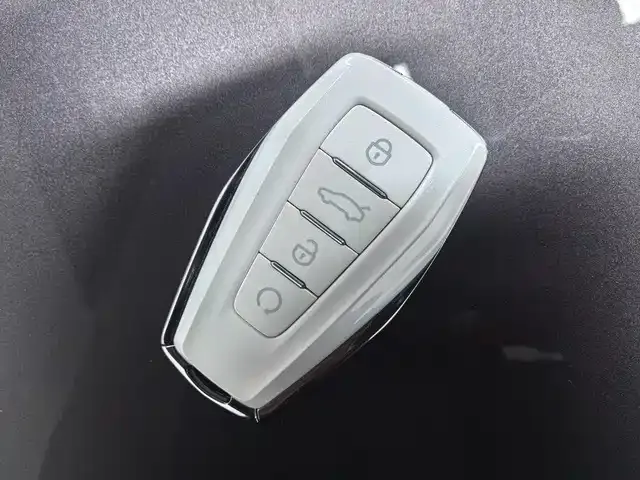 Geely Xingrui — Фото автомобиля 9