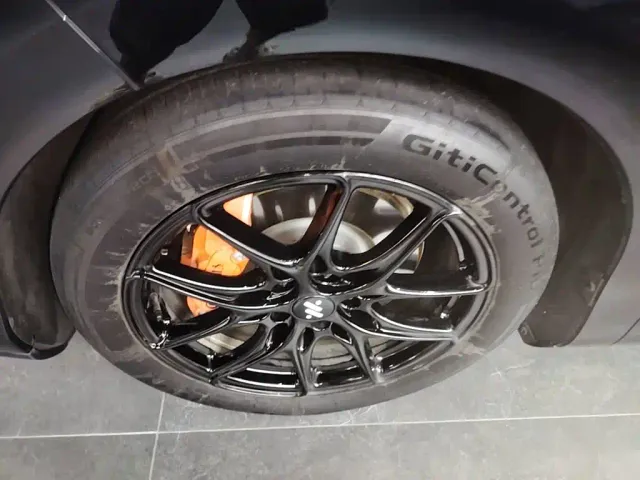 IM Motors IM LS6 2025 Extended Range Base — Фото автомобиля 22