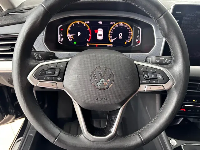 Volkswagen Lavida — Фото автомобиля 10