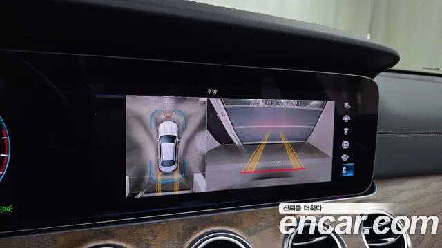 Mercedes-Benz E-Class — Фото автомобиля 15