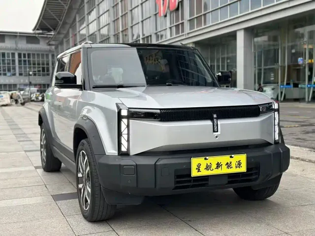 iCAR 03 — Фото автомобиля 2