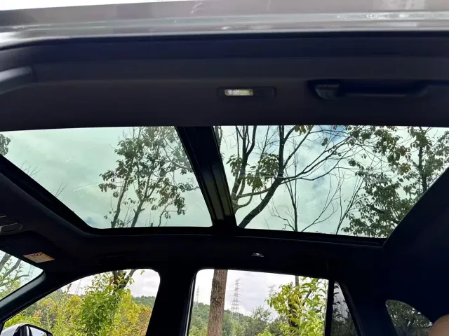 Geely Galaxy Starship 7 EM-i — Фото автомобиля 19