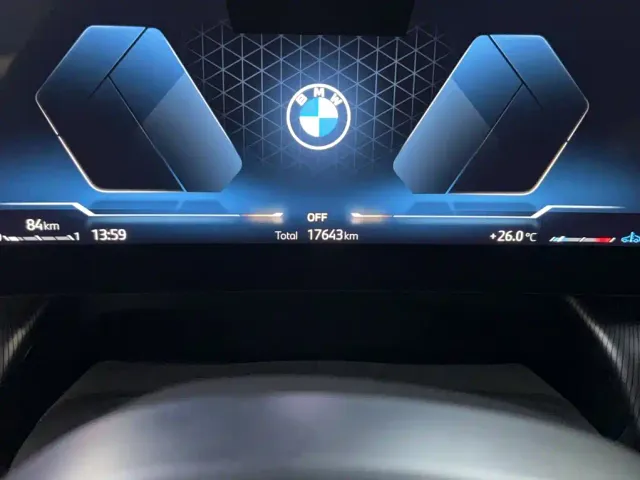 BMW X1 — Фото автомобиля 2