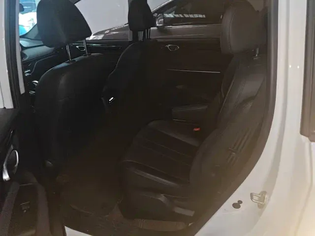 GAC Trumpchi M6 — Фото автомобиля 16