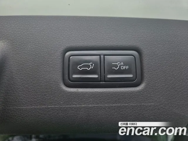 Kia Carnival Generation 4 — Фото автомобиля 16