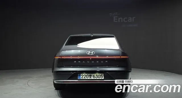 Hyundai Grandeur Grandeur (GN7) 2.5 Бензин 2WD — Фото автомобиля 4