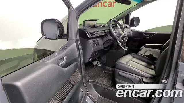Hyundai Staria — Фото автомобиля 11