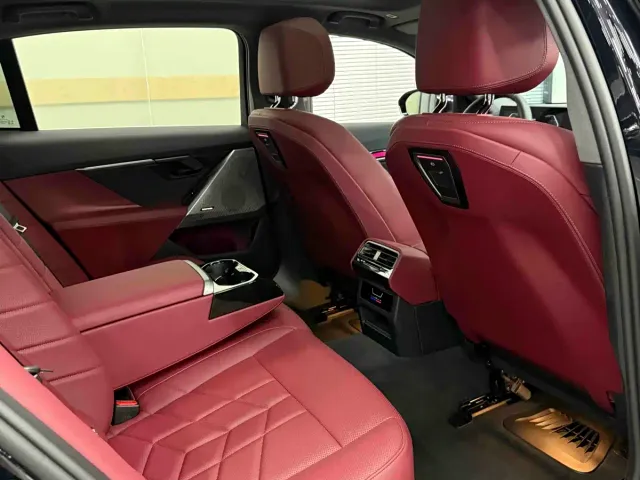 BMW 5 Series — Фото автомобиля 16