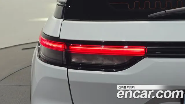 Jeep Cherokee Grand Cherokee(WL) 3.6 Limited — Фото автомобиля 23
