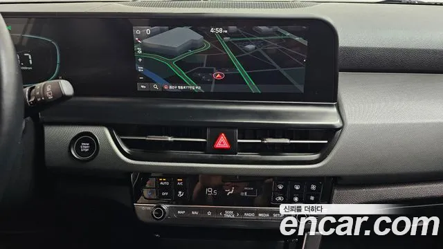 Kia Seltos New — Фото автомобиля 18