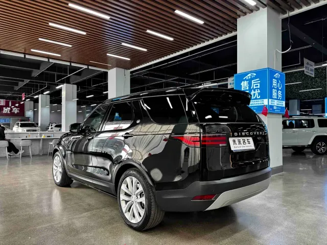 Land Rover Discovery — Фото автомобиля 14