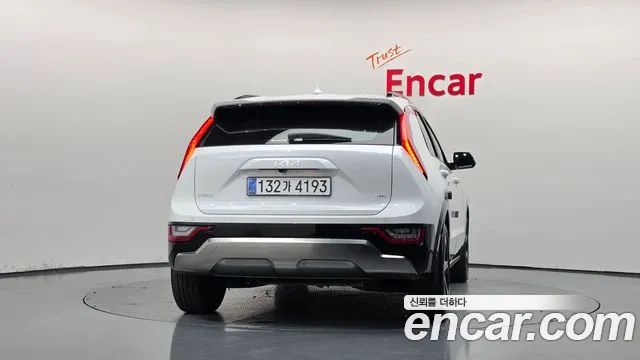 Kia Niro The All New — Фото автомобиля 4