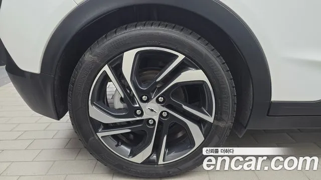 Chevrolet Bolt EV — Фото автомобиля 5