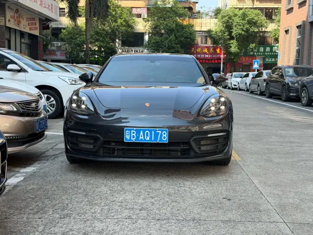 Porsche Panamera — Фото автомобиля 7