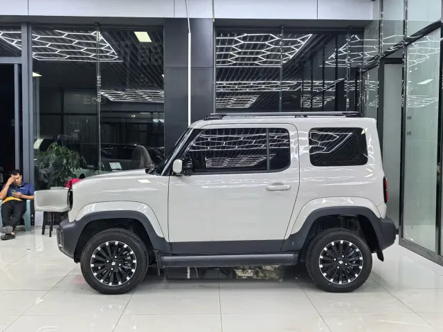 Baojun Yep — Фото автомобиля 4