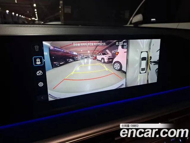 Hyundai Grandeur GN7 — Фото автомобиля 10