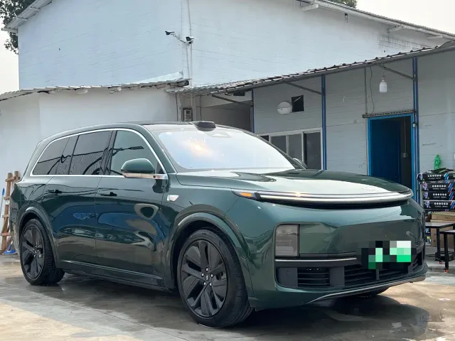 Li Auto L9 — Фото автомобиля 3