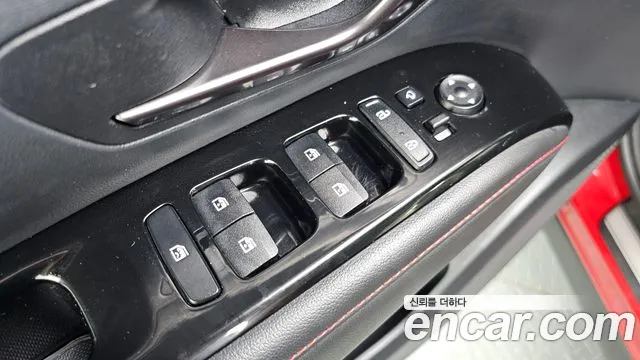 Hyundai Tucson Tucson (NX4) Бензин 1.6 турбо 2WD — Фото автомобиля 27