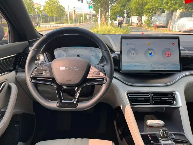 BYD Song PLUS — Фото автомобиля 4