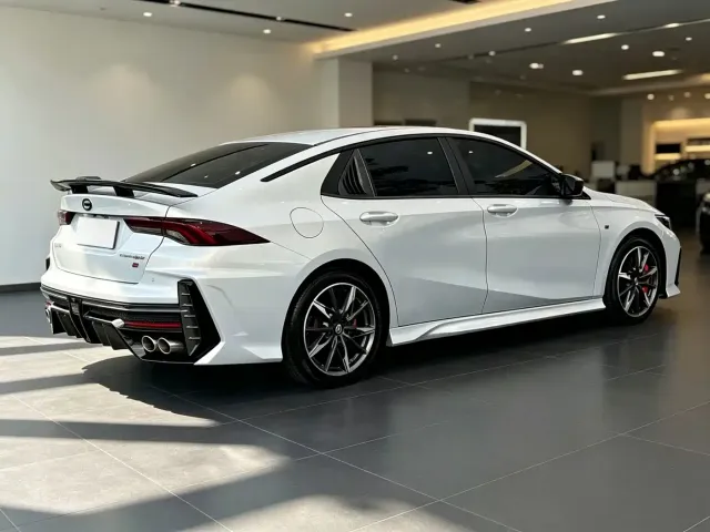 GAC Trumpchi Emkoo — Фото автомобиля 11