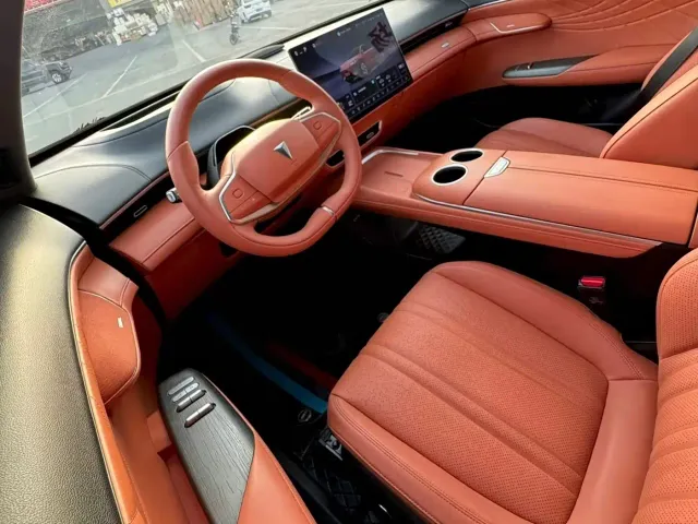 Deepal Deepal S07 2024 215Max Qiankun Intelligent Driving ADS SE Range Extender — Фото автомобиля 4